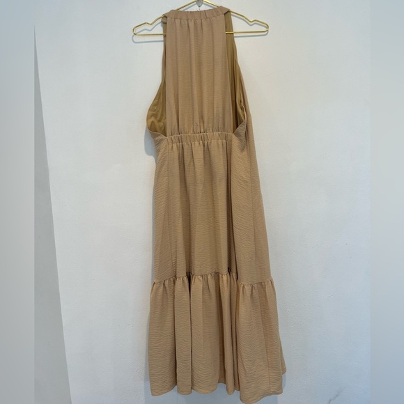 Maggy London Women’s Halter Neck Midi Dress Size. 10 - Picture 6 of 7